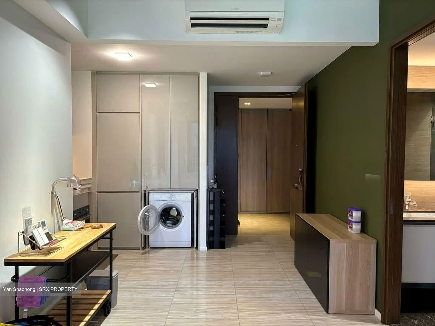 Sims Avenue (D14), Condominium #558261081